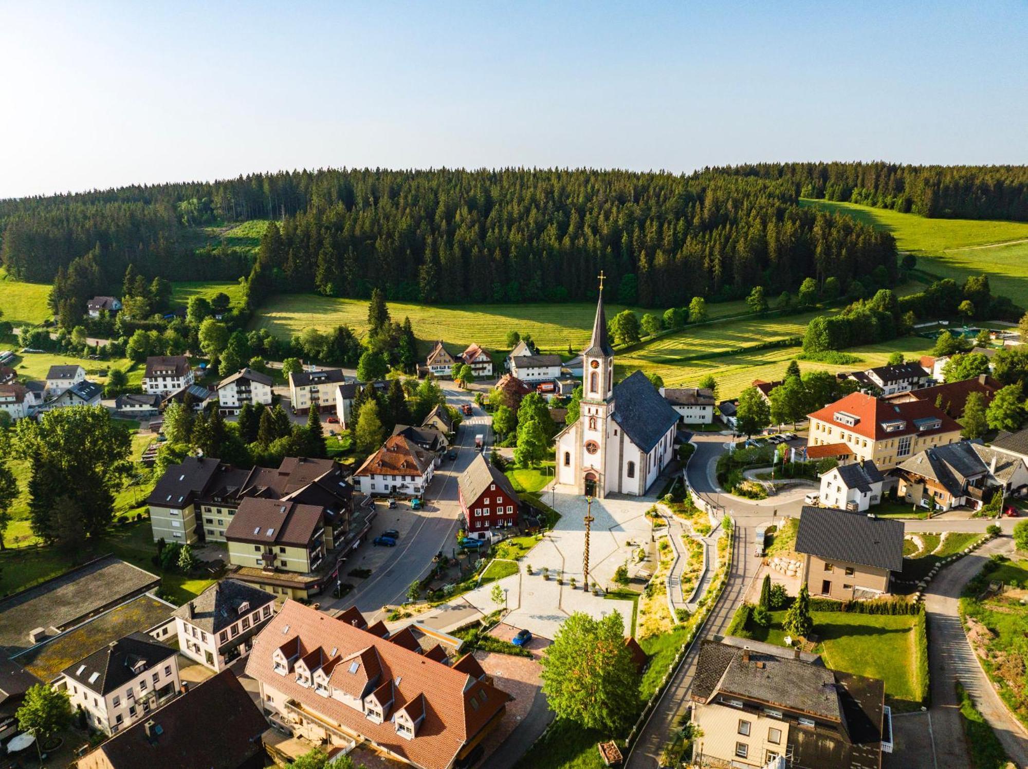 Ferienwohnungen Uhren Allgaier Schönwalde Exteriér fotografie